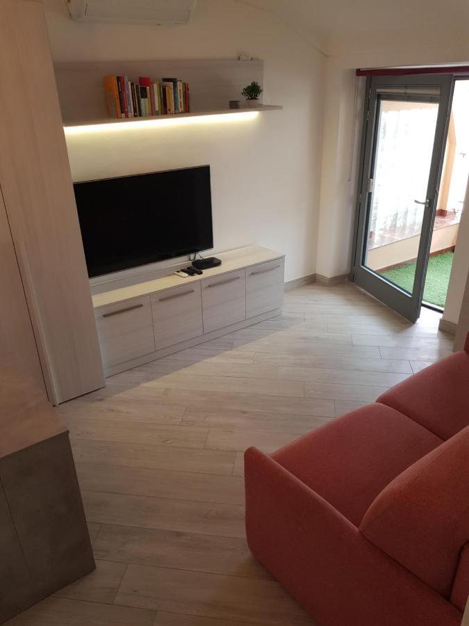 Trilocale Moderno In Centro Citta Lägenhet Turin Exteriör bild